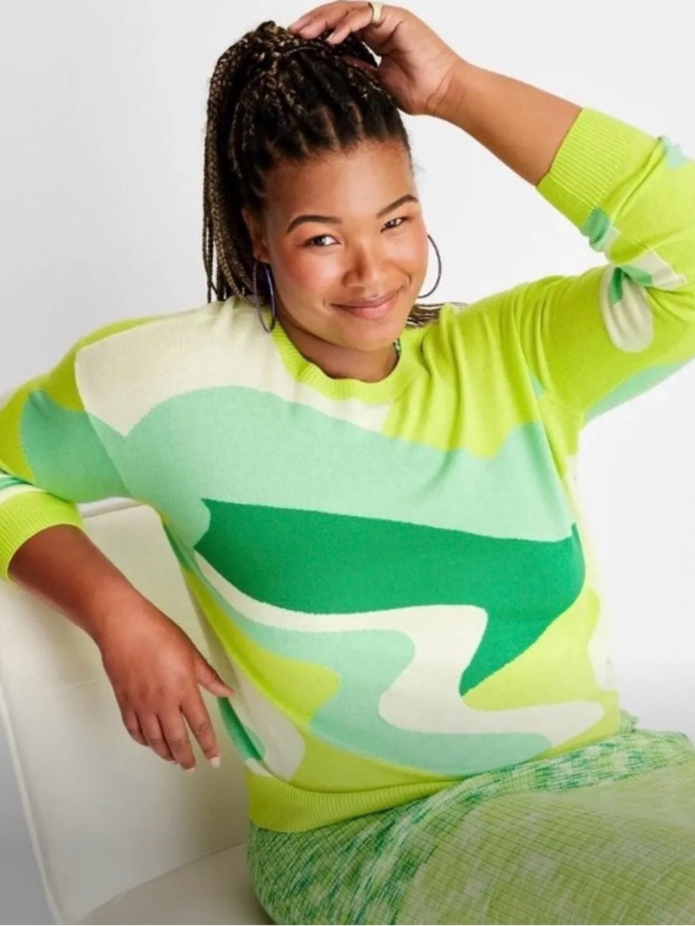 Abstract Green Crewneck Sweater - Women
